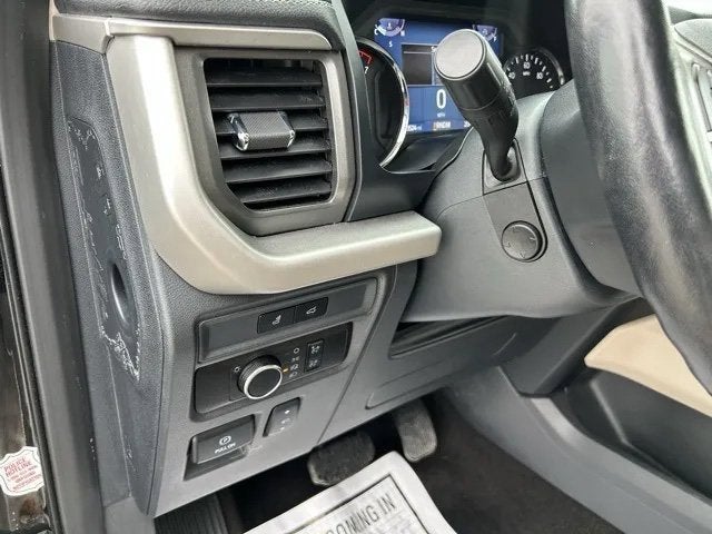 2023 Ford Expedition Max XLT