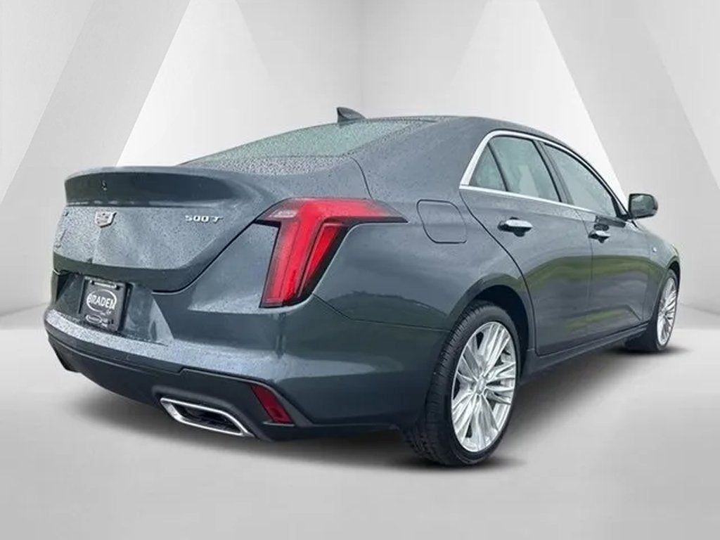 2025 Cadillac CT4 Premium Luxury
