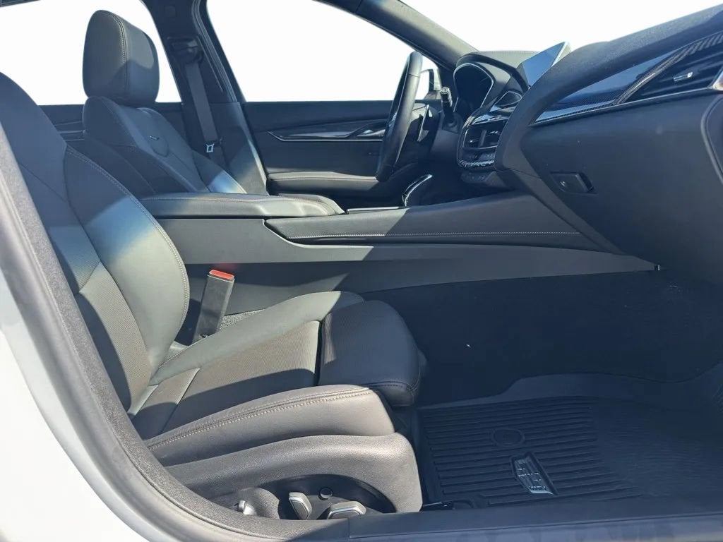 2024 Cadillac CT5 Sport