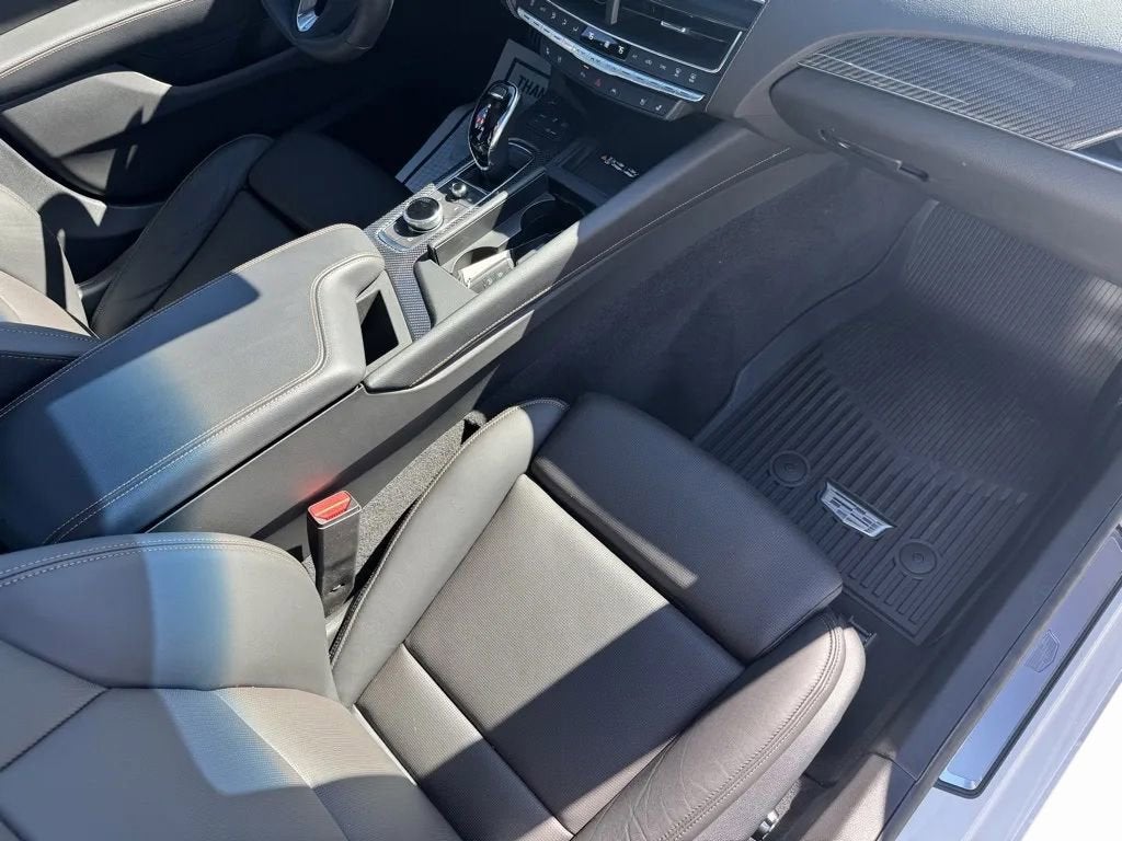 2024 Cadillac CT5 Sport