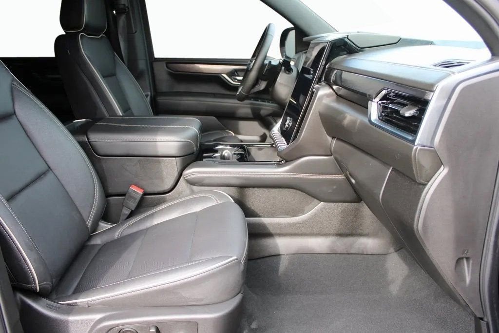 2025 GMC Yukon XL Elevation