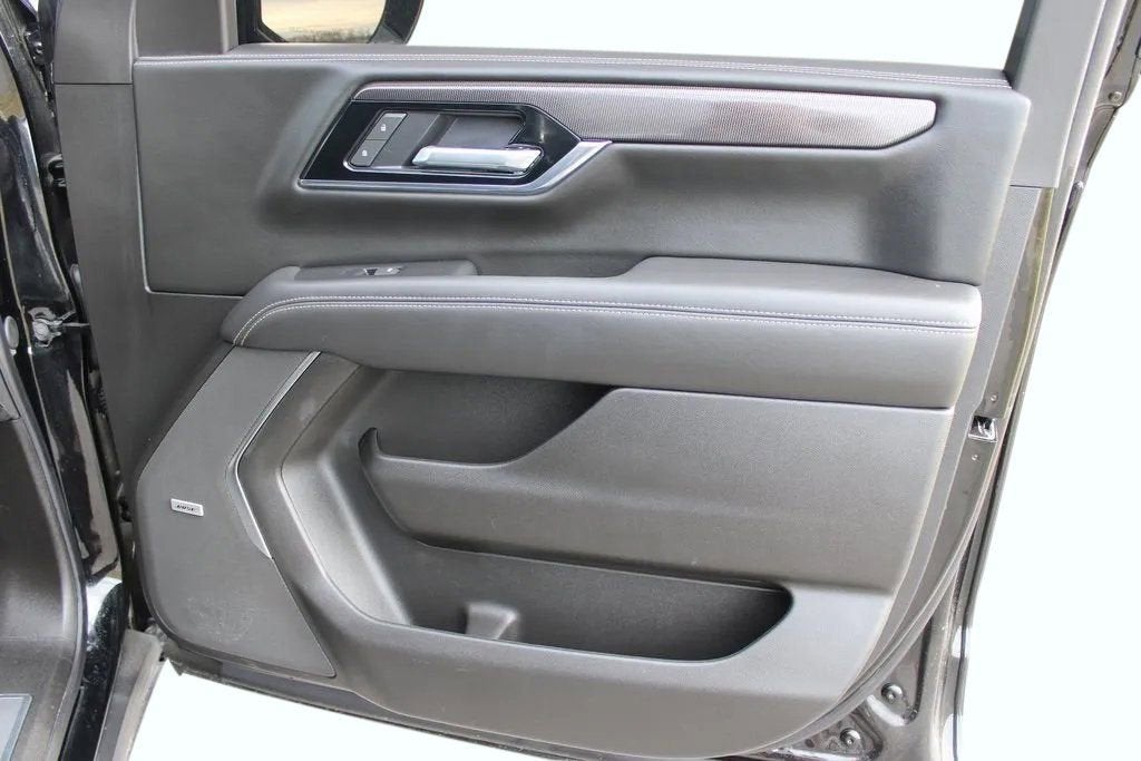 2025 GMC Yukon XL Elevation