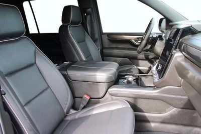 2025 GMC Yukon XL Elevation