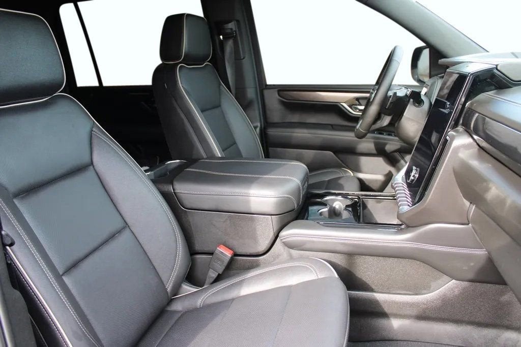 2025 GMC Yukon XL Elevation