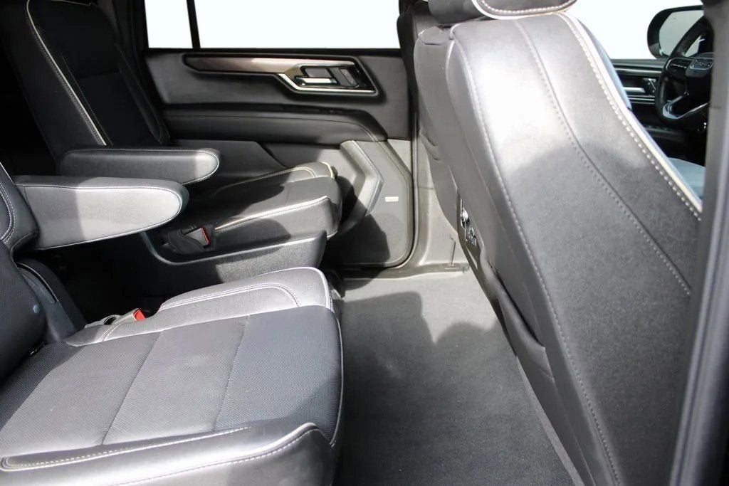 2025 GMC Yukon XL Elevation