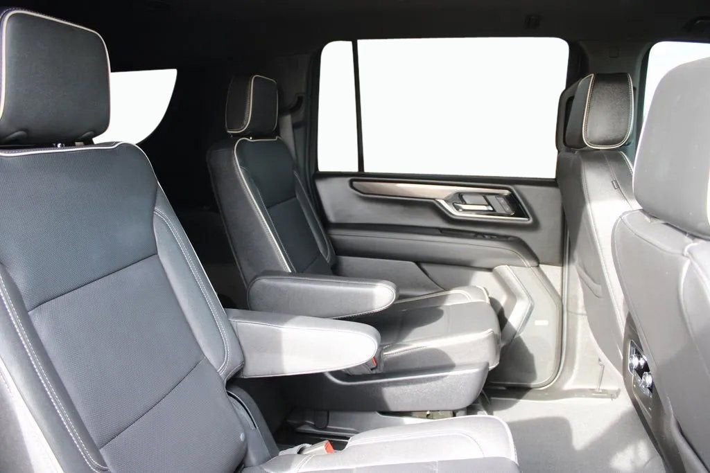 2025 GMC Yukon XL Elevation