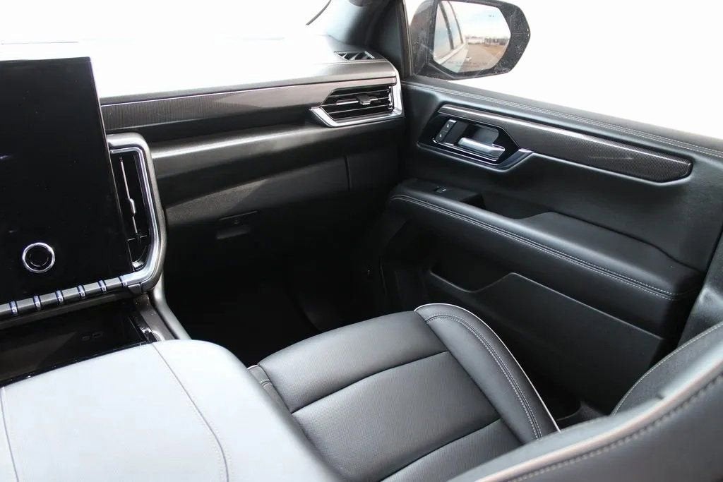 2025 GMC Yukon XL Elevation