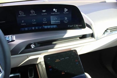 2026 Cadillac VISTIQ Luxury