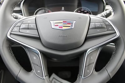 2025 Cadillac XT5 Luxury