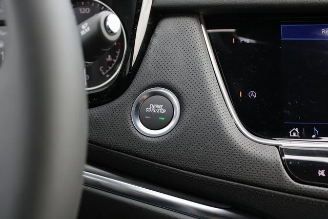 2025 Cadillac XT5 Luxury