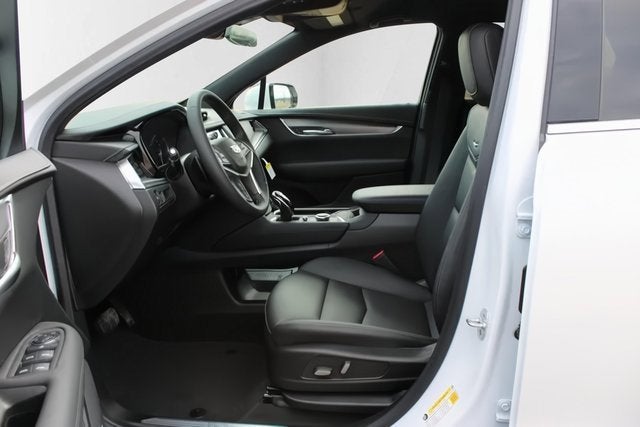 2025 Cadillac XT5 Luxury