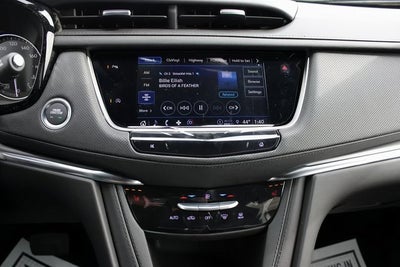 2025 Cadillac XT5 Luxury