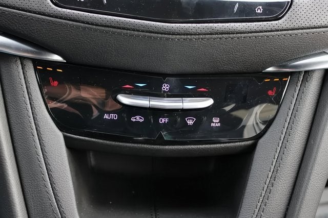 2025 Cadillac XT5 Luxury