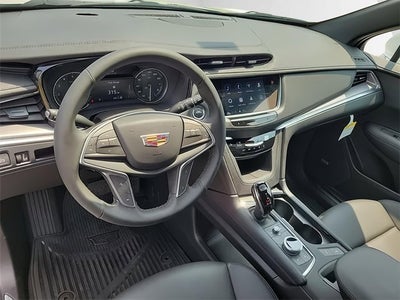 2024 Cadillac XT5 Luxury