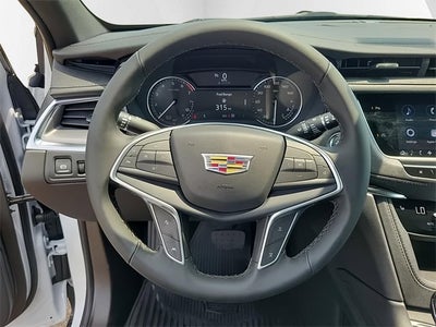 2024 Cadillac XT5 Luxury