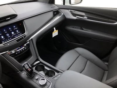 2025 Cadillac XT5 Sport