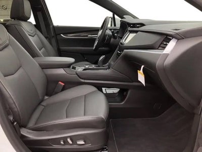 2025 Cadillac XT5 Sport