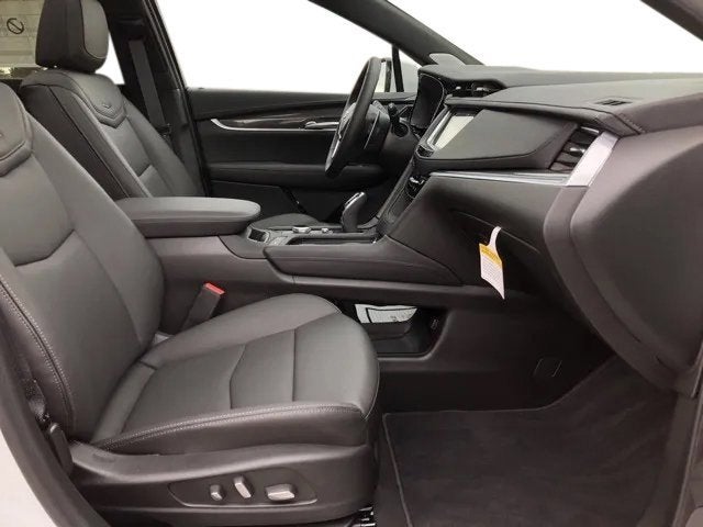 2025 Cadillac XT5 Sport