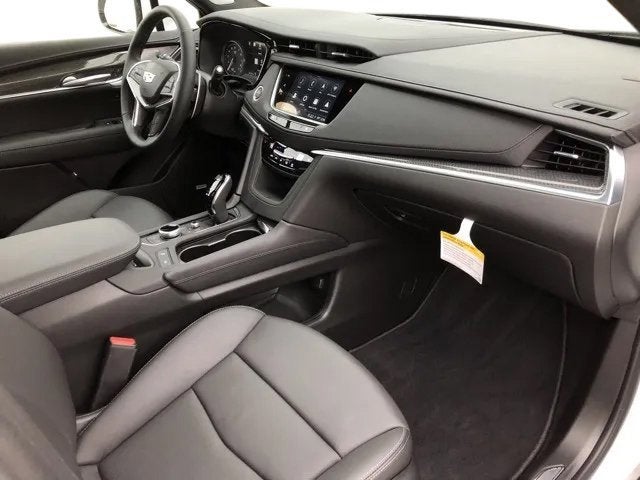 2025 Cadillac XT5 Sport