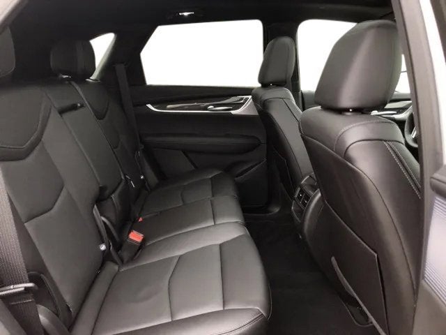 2025 Cadillac XT5 Sport