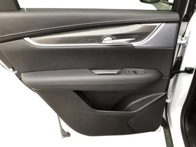 2025 Cadillac XT5 Sport