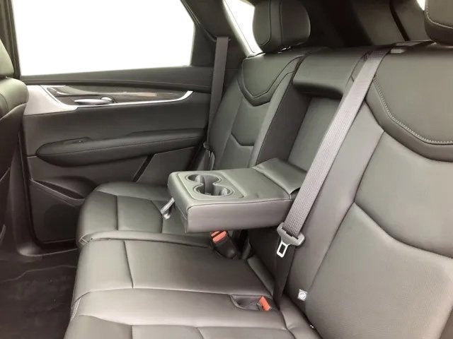 2025 Cadillac XT5 Sport