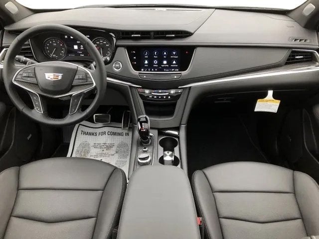 2025 Cadillac XT5 Sport