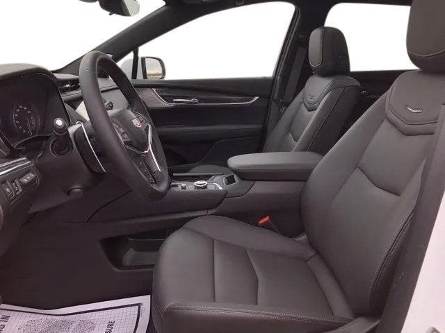 2025 Cadillac XT5 Sport