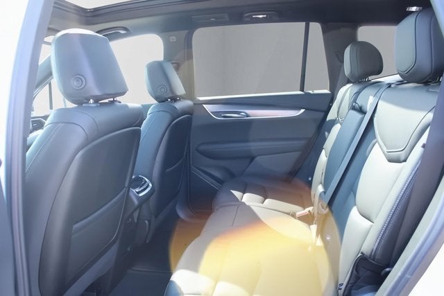 2025 Cadillac XT6 Luxury