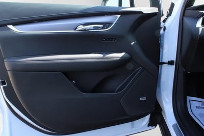 2025 Cadillac XT6 Luxury