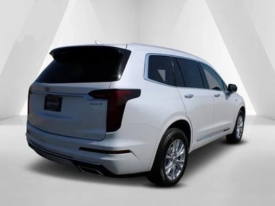 2025 Cadillac XT6 Luxury