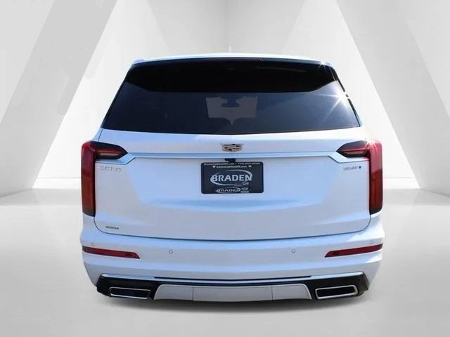 2025 Cadillac XT6 Luxury