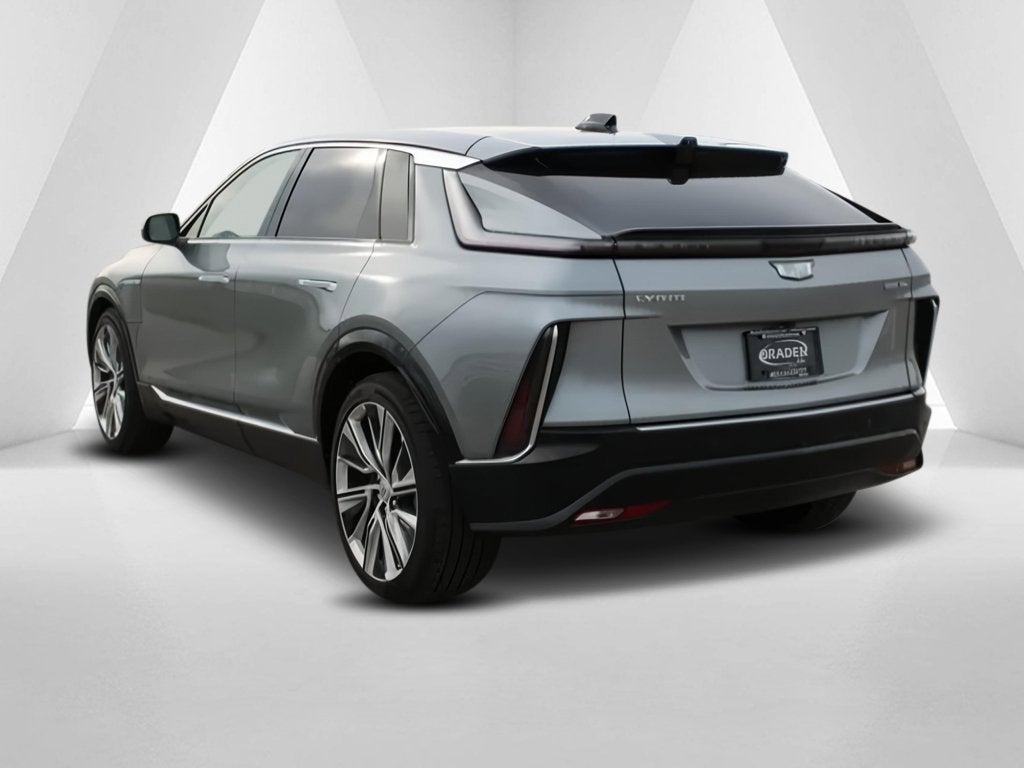 2024 Cadillac LYRIQ Luxury 3