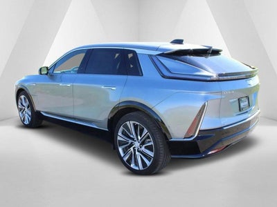 2024 Cadillac LYRIQ Luxury 3