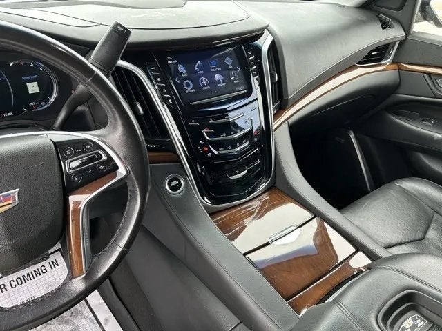 2020 Cadillac Escalade ESV Luxury
