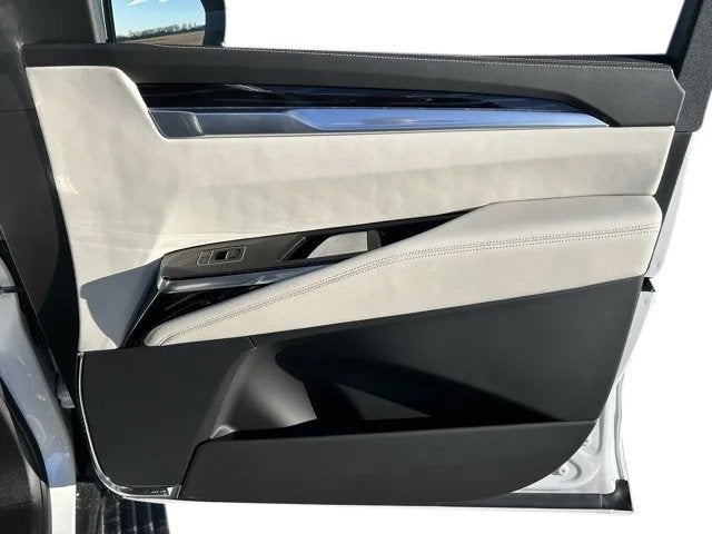 2025 Cadillac Escalade Sport