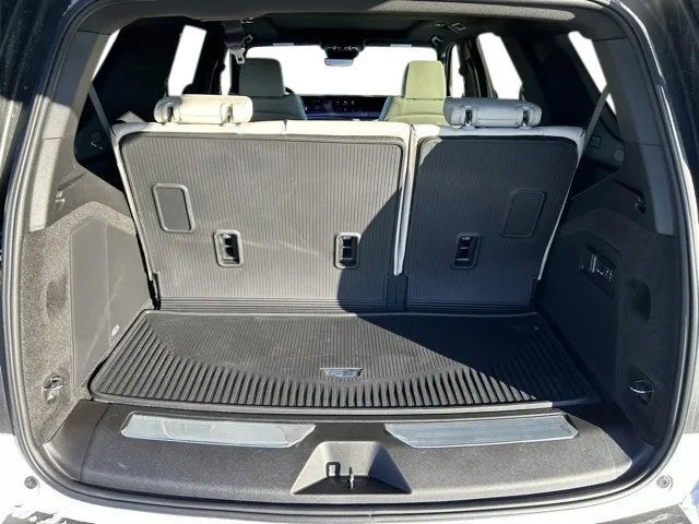 2025 Cadillac Escalade Sport