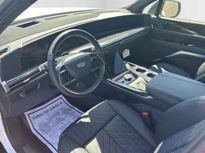 2025 Cadillac ESCALADE IQ Luxury 1