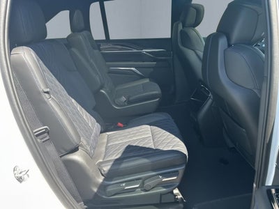 2025 Cadillac ESCALADE IQ Luxury 1