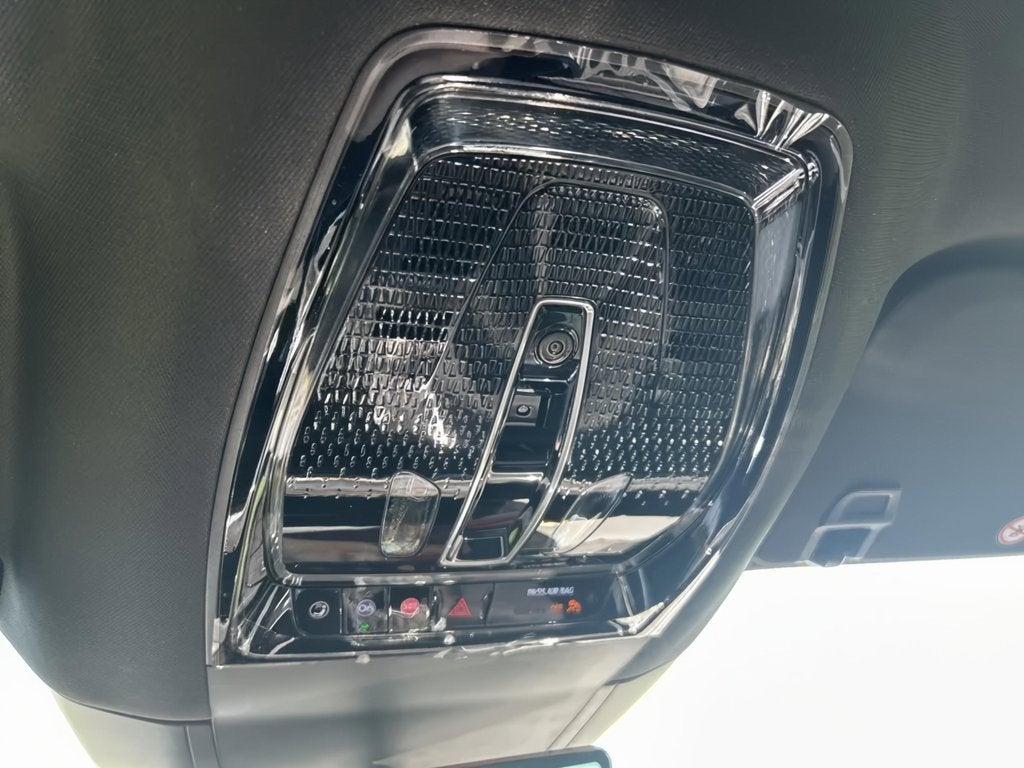 2025 Cadillac ESCALADE IQ Luxury 1