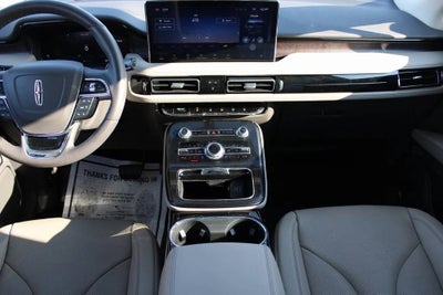 2023 Lincoln Nautilus Reserve