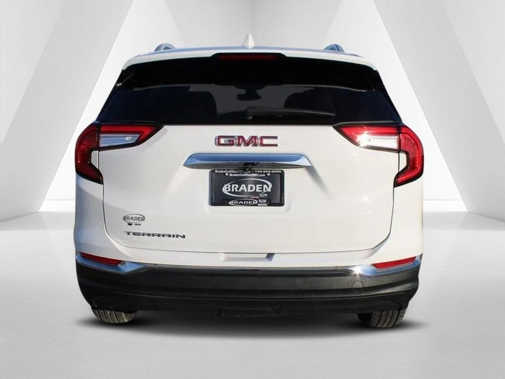 2023 GMC Terrain SLT