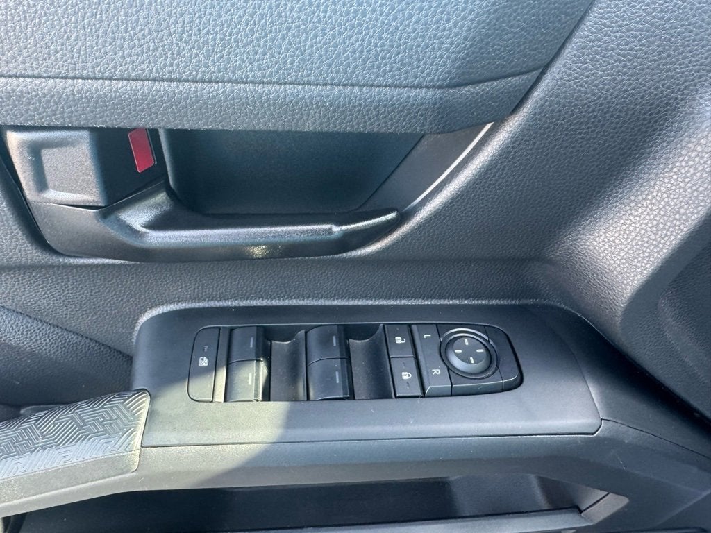 2024 Toyota Tacoma 4WD SR5