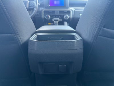 2024 Toyota Tacoma 4WD SR5