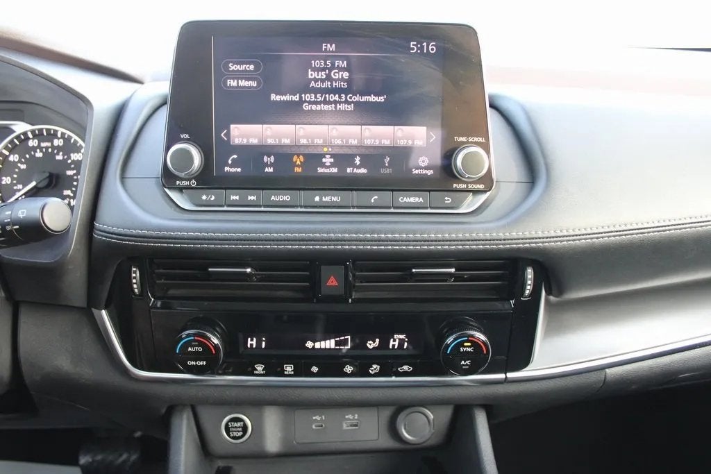 2022 Nissan Rogue SV