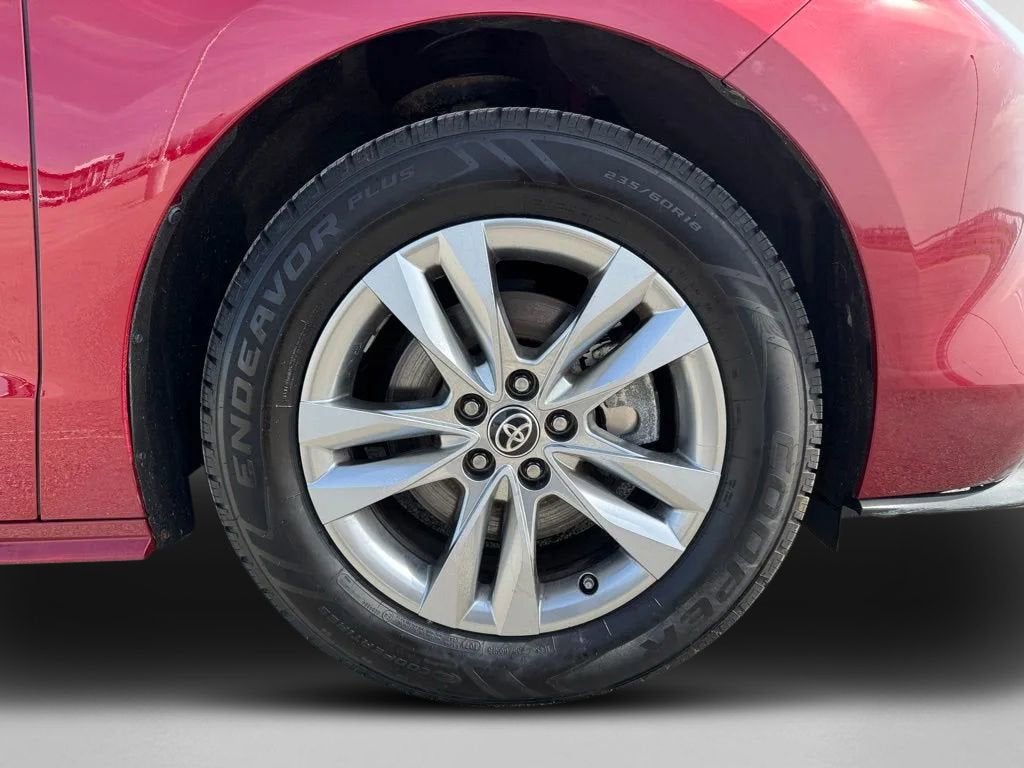 2022 Toyota Sienna XLE