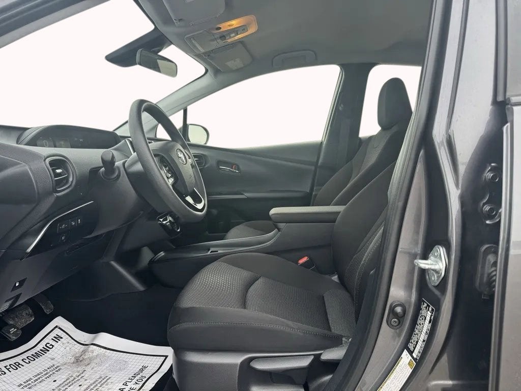 2021 Toyota Prius L Eco