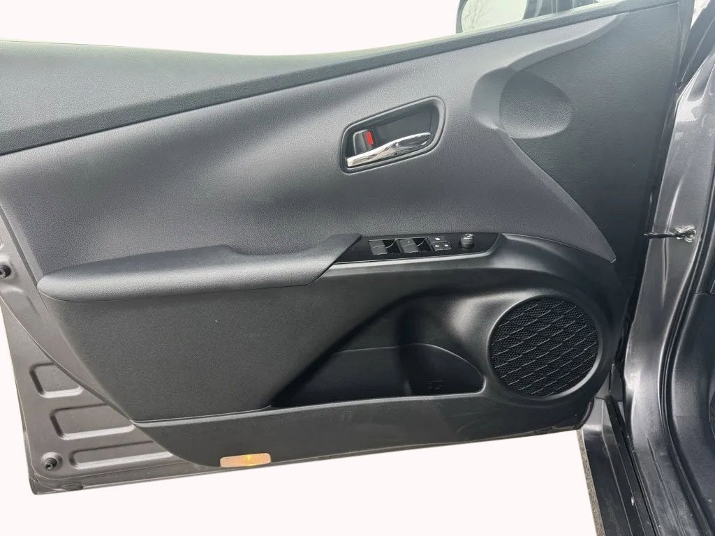 2021 Toyota Prius L Eco