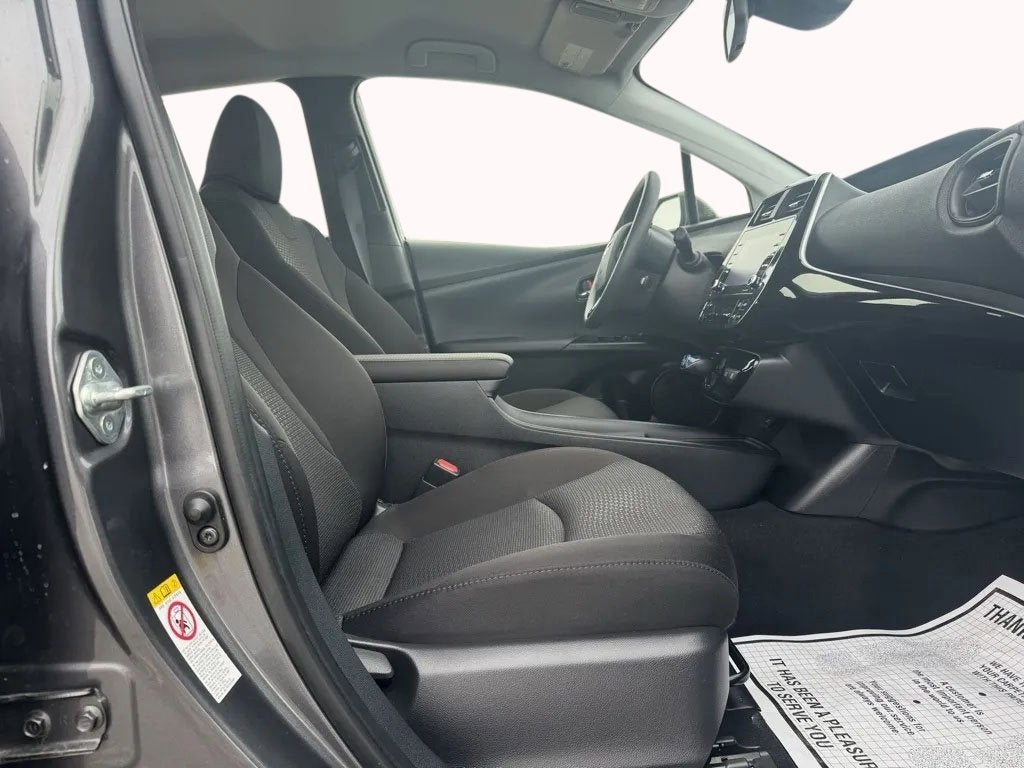 2021 Toyota Prius L Eco