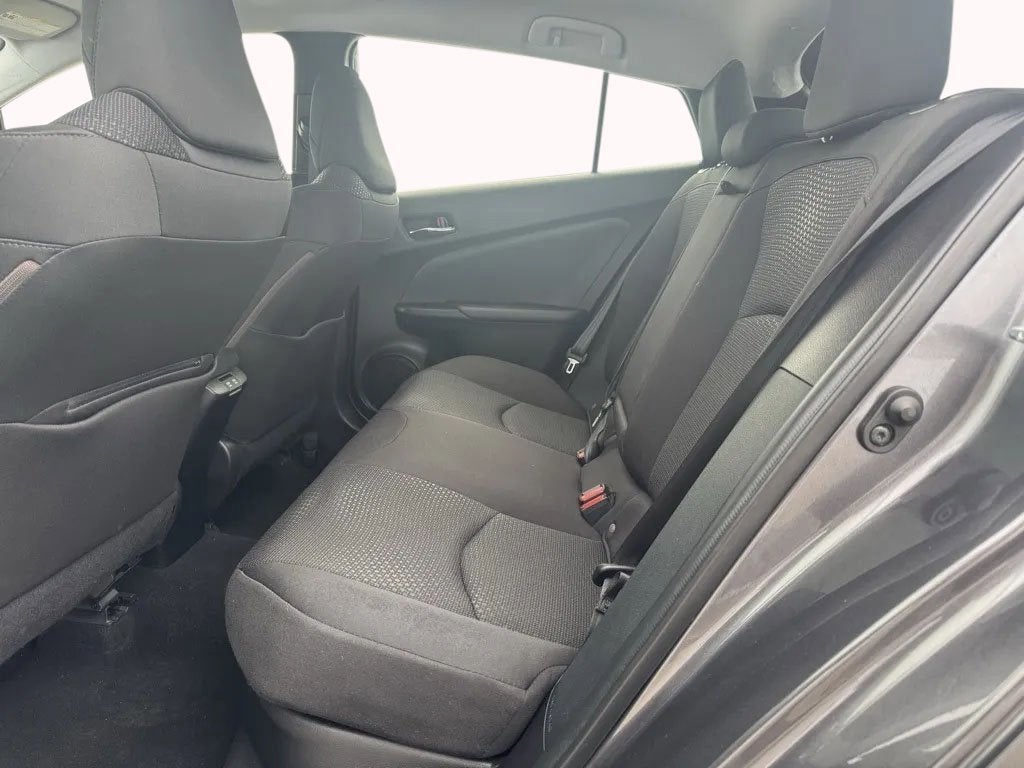 2021 Toyota Prius L Eco